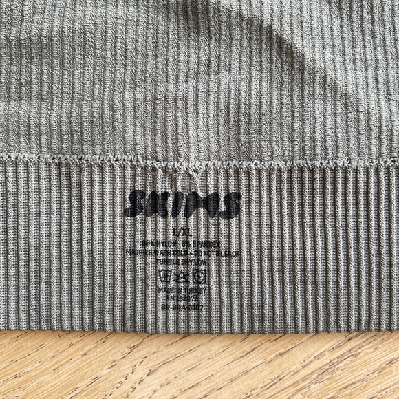 ♻️DONATED DEC. 2023♻️ 
SKIMS Cotton Rib Bralette size L/XL runs small - Picture 3 of 4